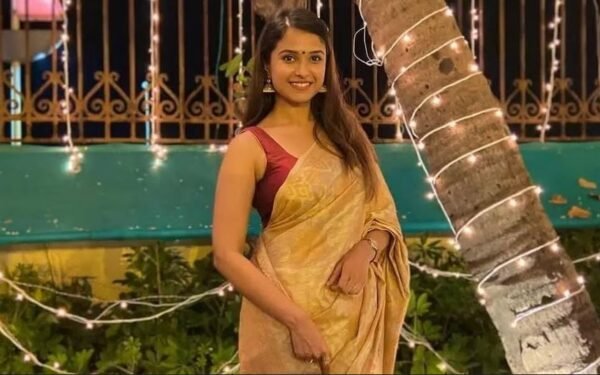 disha file pic