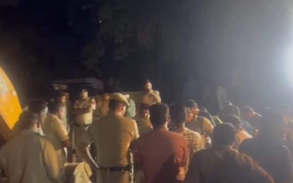 फरीदाबाद के सीही गांव में बच्ची के लिए बोरवेल रेस्क्यू ऑपरेशन
