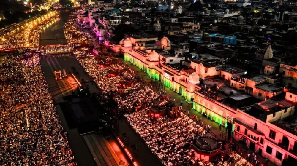 अयोध्या दीपोत्सव 2026 में 30 लाख दीप और ड्रोन शो