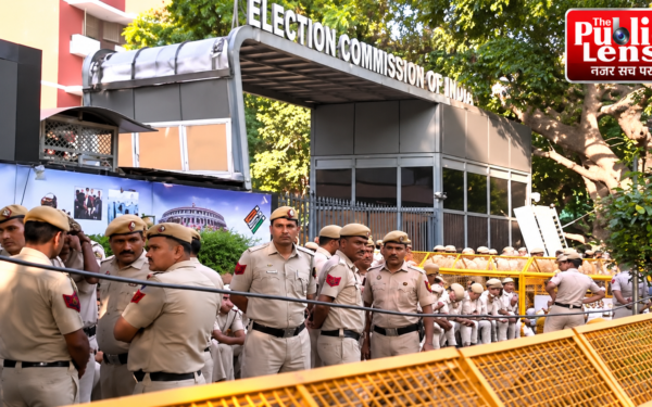 CEC ज्ञानेश कुमार के खिलाफ INDIA गठबंधन सांसदों का दिल्ली में मार्च