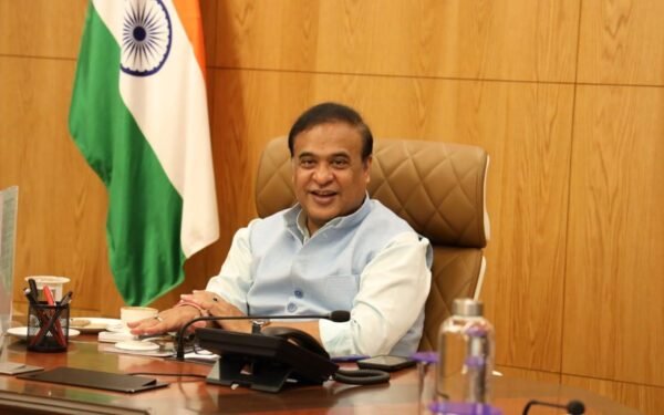 असम के मुख्यमंत्री हिमंत बिस्वा सरमा की कैबिनेट बैठक के फैसले