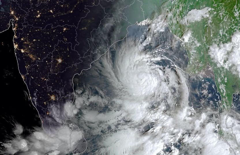 बंगाल की खाड़ी में चक्रवाती तूफान की संभावना और IMD मौसम चेतावनी