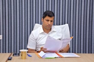 गाजियाबाद में मतदाता सूची विशेष अभियान के दौरान BLO की उपस्थिति के निर्देश